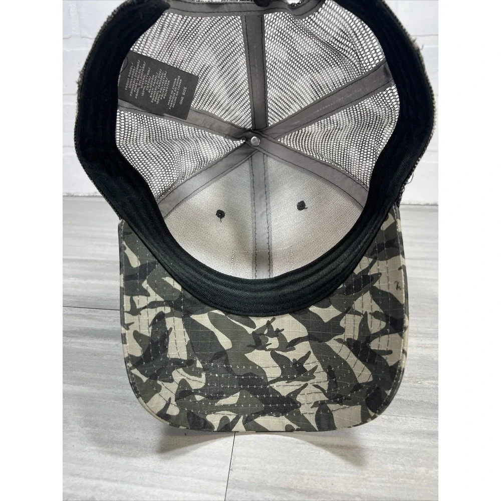 Eddie Bauer Camo Camouflage Mesh SnapBack Baseball Cap Hat Trucker Hat / Outdoor
